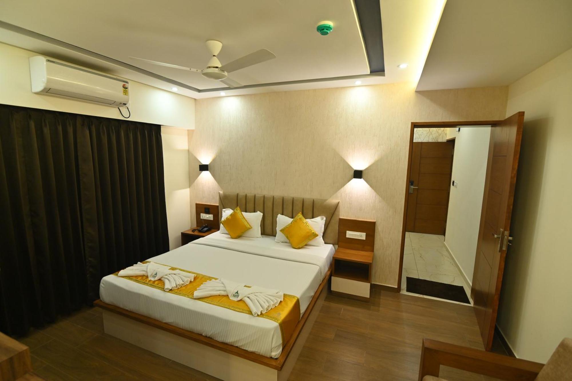 Aurelia Comforts - Deralakatte Mangalore Exterior foto